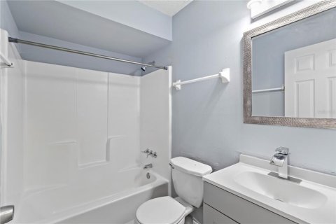 Immobilier commercial à vendre à Leesburg, Floride: 4 chambres, 143.07 m2 № 2341754 - photo 15