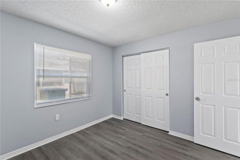 Immobilier commercial à vendre à Leesburg, Floride: 4 chambres, 143.07 m2 № 2341754 - photo 12