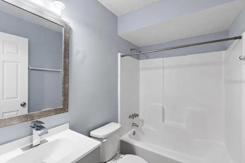Immobilier commercial à vendre à Leesburg, Floride: 4 chambres, 143.07 m2 № 2341754 - photo 20