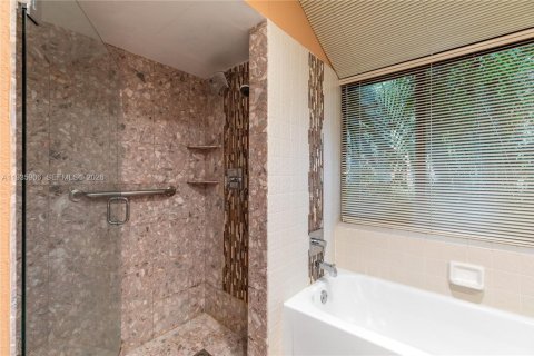 Купить виллу или дом в Плантация, Флорида 3 спальни, 142.7м2, № 1995857 - фото 27