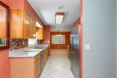 Купить виллу или дом в Плантация, Флорида 3 спальни, 142.7м2, № 1995857 - фото 13