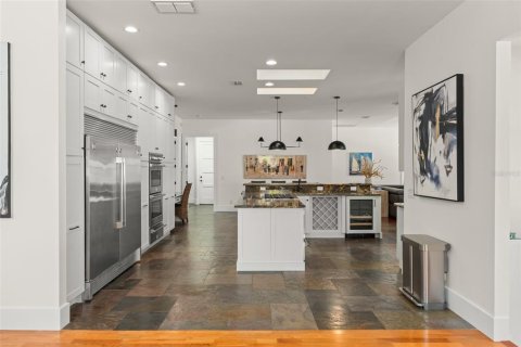 Casa en venta en Orlando, Florida, 3 dormitorios, 305.37 m2 № 2123818 - foto 7