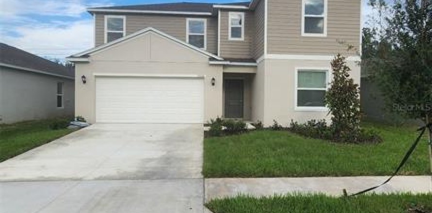 Casa en Dade City, Florida 6 dormitorios, 282.7 m2 № 1902982