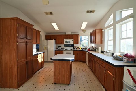 Immobilier commercial à louer à Apopka, Floride: 184.5 m2 № 1535391 - photo 17