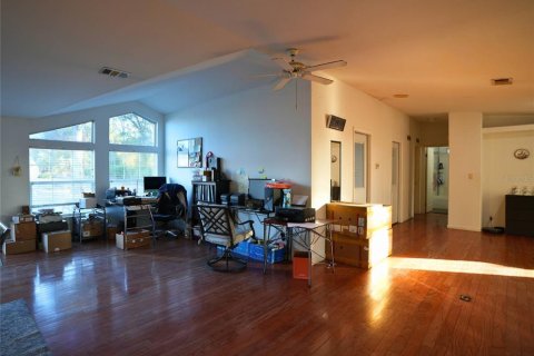 Immobilier commercial à louer à Apopka, Floride: 184.5 m2 № 1535391 - photo 18