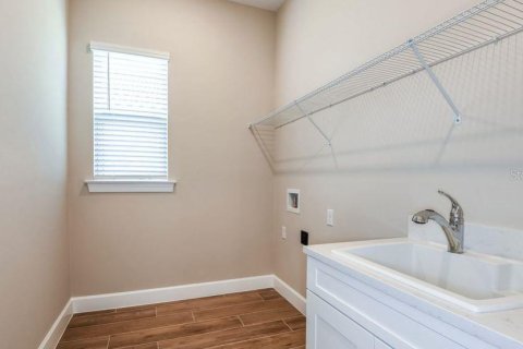 House in Kissimmee, Florida 3 bedrooms, 175.21 sq.m. № 1685278 - photo 11