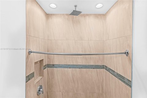 Купить виллу или дом в Лабель, Флорида 4 спальни, № 1971802 - фото 26