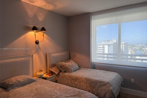 Apartamento en alquiler en North Miami Beach, Florida, 4 dormitorios, 104.89 m2 № 1943853 - foto 12