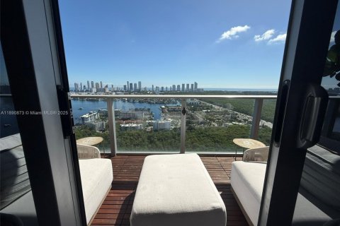 Apartamento en alquiler en North Miami Beach, Florida, 4 dormitorios, 104.89 m2 № 1943853 - foto 19