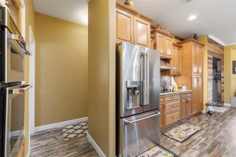 House in New Port Richey, Florida 3 bedrooms, 169.83 sq.m. № 1876006 - photo 24
