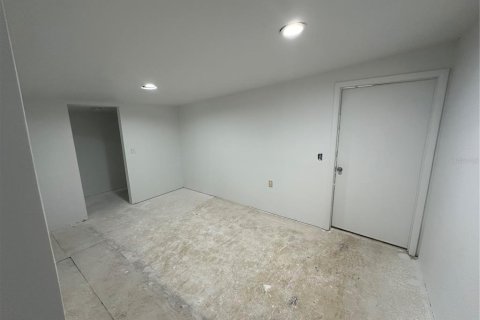 Propiedad comercial en venta en Lakeland, Florida, 538.83 m2 № 1915140 - foto 22