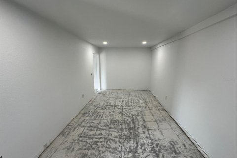 Propiedad comercial en venta en Lakeland, Florida, 538.83 m2 № 1915140 - foto 14