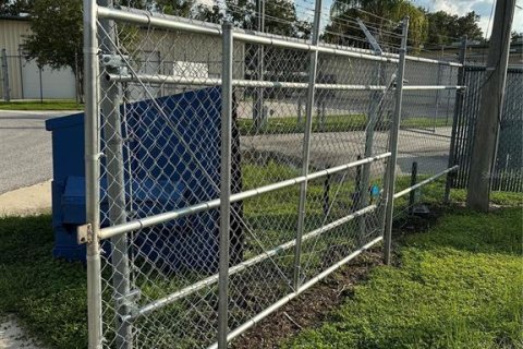 Propiedad comercial en venta en Lakeland, Florida, 538.83 m2 № 1915140 - foto 23