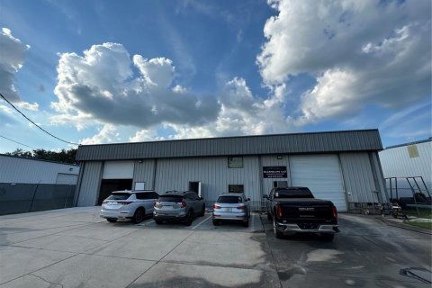 Propiedad comercial en venta en Lakeland, Florida, 538.83 m2 № 1915140 - foto 2