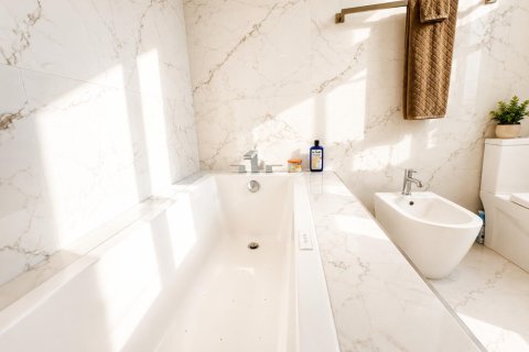 Condo in Miami, Florida, 2 bedrooms  № 2083360 - photo 13