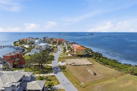 Villa ou maison à vendre à Port Richey, Floride: 5 chambres, 394.18 m2 № 2143581 - photo 23