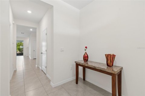 Touwnhouse à vendre à Wesley Chapel, Floride: 3 chambres, 155.43 m2 № 2258406 - photo 7