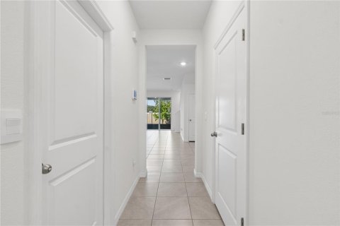 Touwnhouse à vendre à Wesley Chapel, Floride: 3 chambres, 155.43 m2 № 2258406 - photo 9