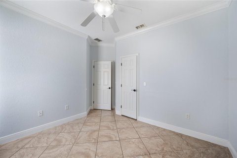 House in Lakeland, Florida 4 bedrooms, 219.81 sq.m. № 2117405 - photo 30