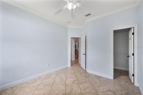 House in Lakeland, Florida 4 bedrooms, 219.81 sq.m. № 2117405 - photo 26