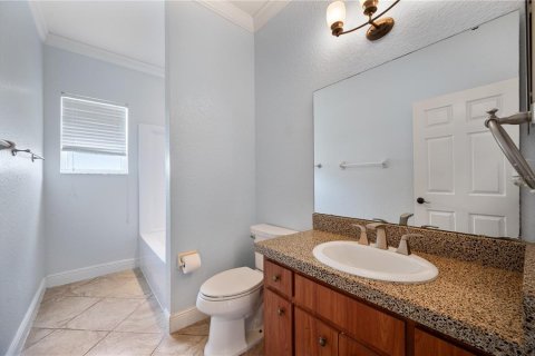 House in Lakeland, Florida 4 bedrooms, 219.81 sq.m. № 2117405 - photo 22