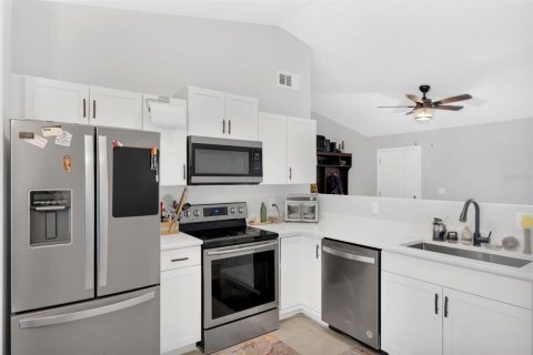 Adosado en venta en Orlando, Florida, 2 dormitorios, 80.82 m2 № 2099417 - foto 13