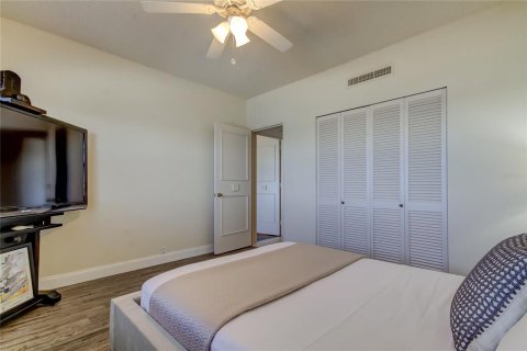 Condominio en alquiler en Clearwater, Florida, 2 dormitorios, 102.19 m2 № 1559174 - foto 8