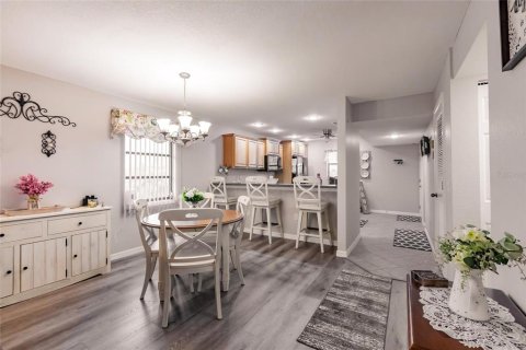 Condo in Punta Gorda, Florida, 2 bedrooms  № 1552114 - photo 10