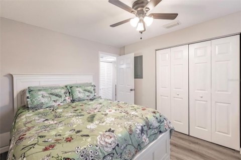 Condo in Punta Gorda, Florida, 2 bedrooms  № 1552114 - photo 25