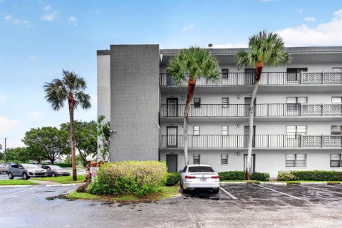 Condo in Boca Raton, Florida, 2 bedrooms № 2323955