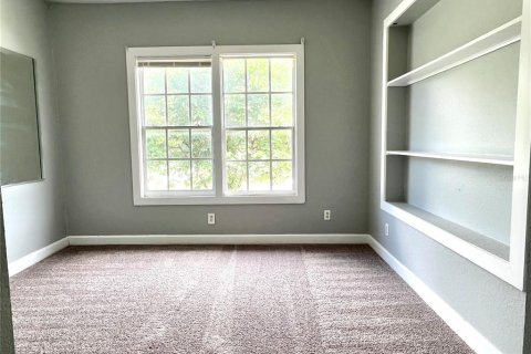 Casa en alquiler en Tampa, Florida, 4 dormitorios, 220.92 m2 № 1879359 - foto 13