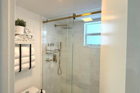 Condo in Margate, Florida, 1 bedroom  № 2250521 - photo 19