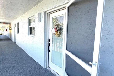 Condo in Margate, Florida, 1 bedroom  № 2250521 - photo 27