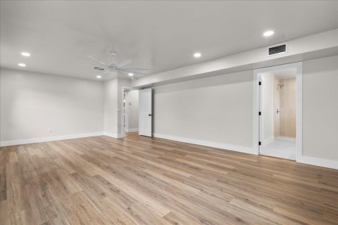 Villa ou maison à vendre à West Palm Beach, Floride: 4 chambres, 257.06 m2 № 2270472 - photo 16