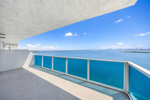 Copropriété à louer à Miami, Floride: 2 chambres, 148.09 m2 № 2075481 - photo 10