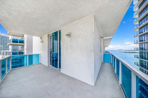 Copropriété à louer à Miami, Floride: 2 chambres, 148.09 m2 № 2075481 - photo 19