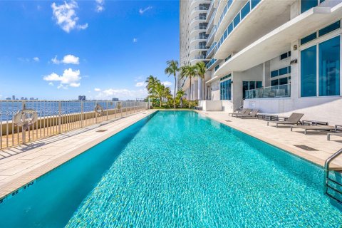 Copropriété à louer à Miami, Floride: 2 chambres, 148.09 m2 № 2075481 - photo 27