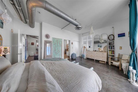 Copropriété à louer à Miami, Floride: 2 chambres, 148.09 m2 № 2075481 - photo 15