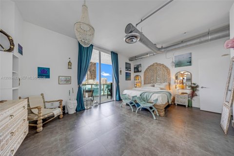 Copropriété à louer à Miami, Floride: 2 chambres, 148.09 m2 № 2075481 - photo 14