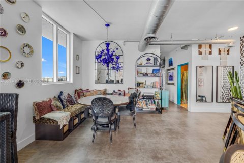 Copropriété à louer à Miami, Floride: 2 chambres, 148.09 m2 № 2075481 - photo 8