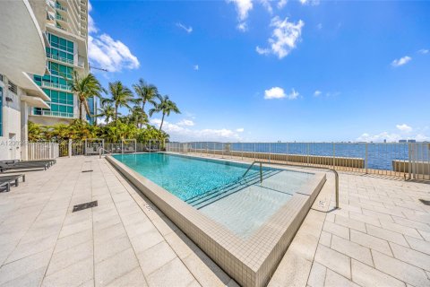 Copropriété à louer à Miami, Floride: 2 chambres, 148.09 m2 № 2075481 - photo 28