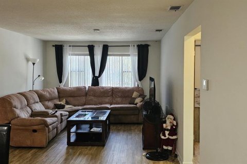 Copropriété à louer à Saint Petersburg, Floride: 1 chambre, 71.07 m2 № 1913382 - photo 9