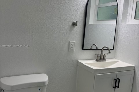 Купить коммерческую недвижимость в Норт-Майами-Бич, Флорида 114.27м2, № 2062918 - фото 19