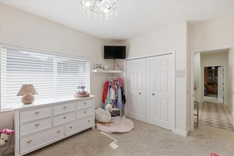 House in Weeki Wachee, Florida 4 bedrooms, 263.1 sq.m. № 2212152 - photo 29