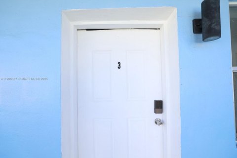 Appartement à louer à Miami Beach, Floride: 2 chambres, 74.32 m2 № 1956679 - photo 7