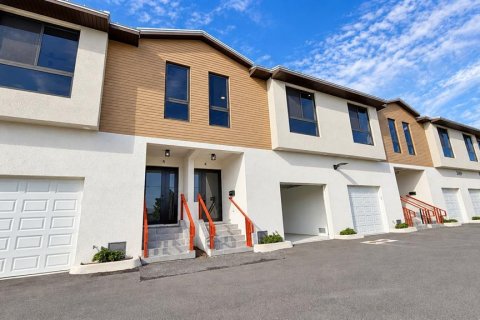 Touwnhouse à Punta Gorda, Floride 3 chambres, 135.73 m2 № 2399353
