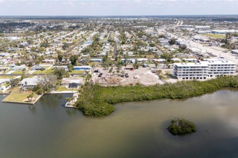 Propiedad comercial en venta en Englewood, Florida № 1568788 - foto 10
