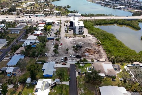 Propiedad comercial en venta en Englewood, Florida № 1568788 - foto 4