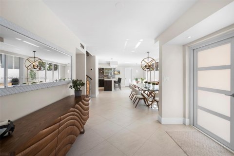 Touwnhouse à vendre à Aventura, Floride: 4 chambres, 232.07 m2 № 1883849 - photo 6