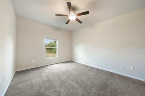 House in Port Charlotte, Florida 3 bedrooms, 145.21 sq.m. № 1740261 - photo 13